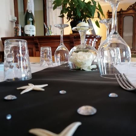 Hotel Antico Borgo Riolo Terme Exterior photo