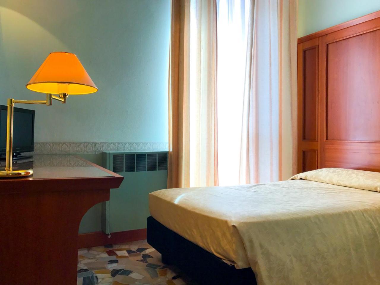 Hotel Antico Borgo Riolo Terme Exterior photo